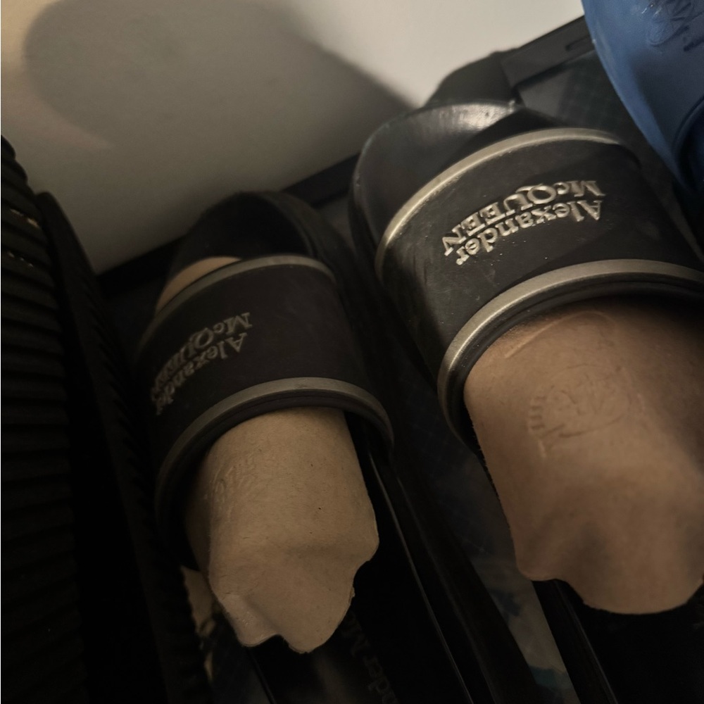 Alexander McQueen Dark Slides